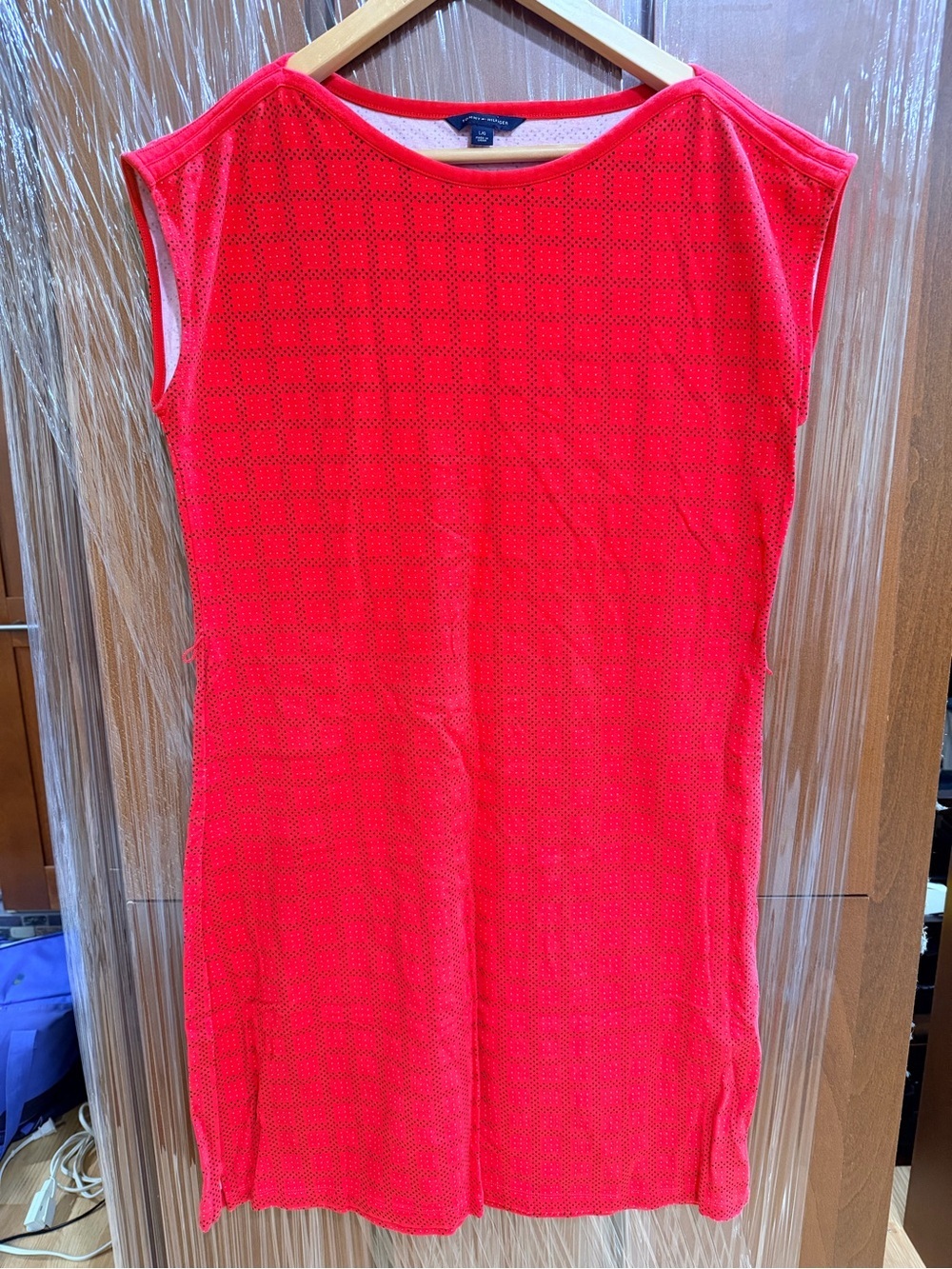 Tommy Hilfiger Red Crewneck Knit Top with Dot Pattern